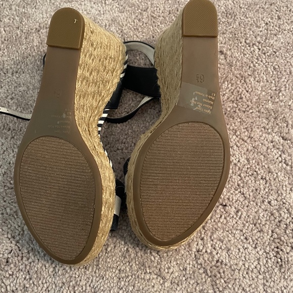 Kelly & Katie Espadrille Wedges - Picture 3 of 4